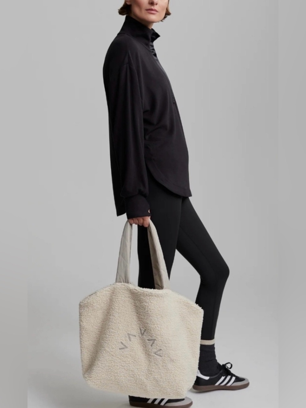 Varley Quilted Tote in Light Beige